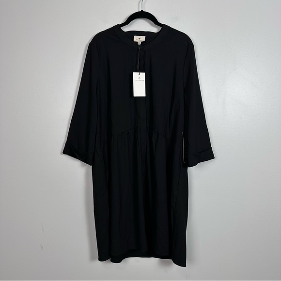 TUCKERNUCK Black Stretch Crepe Royal Shirt Dress - Picture 7 of 12